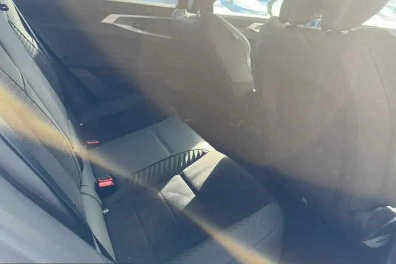 Renault Rafale din 2024 cu 29.900 km - oferta REN216352 - foto 8