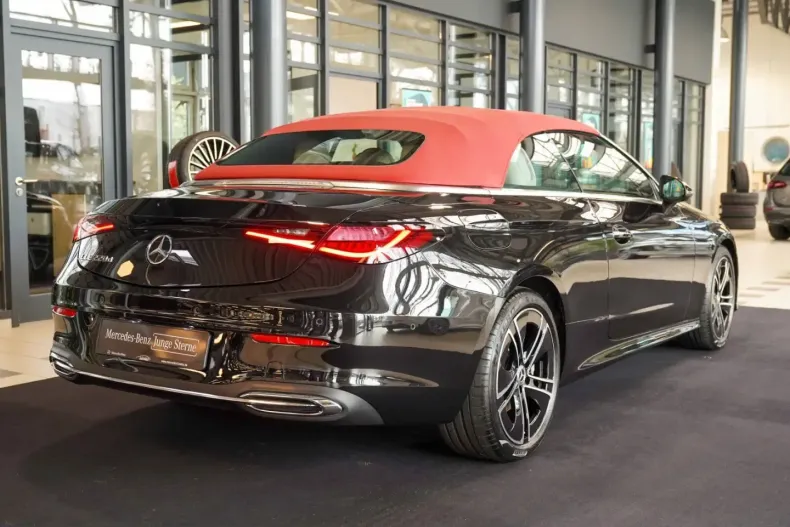 Mercedes-Benz CLE 220 (Clasa CLE) din 2023 cu 20.419 km - oferta MER216357 - foto 2