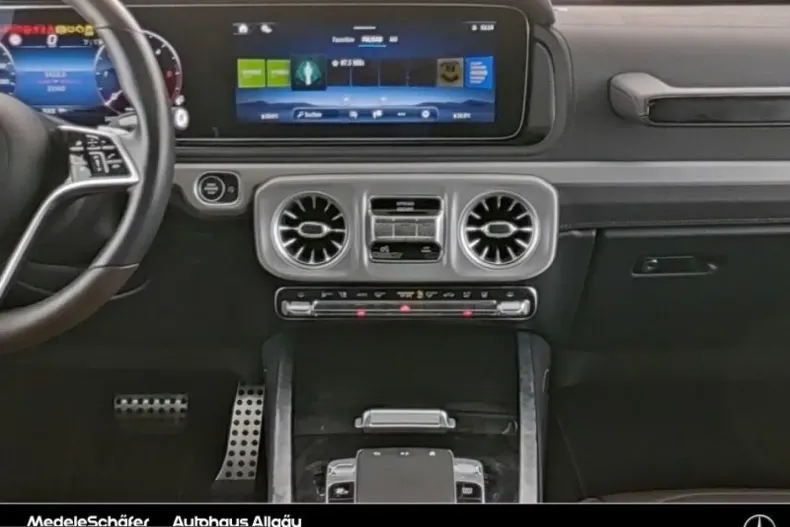 Mercedes-Benz G 450 (Clasa G) din 2024 cu 21.941 km - oferta MER216359 - foto 4