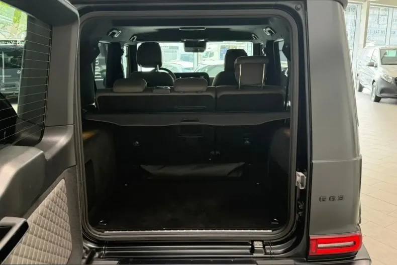 Mercedes-Benz G 63 AMG (Clasa G) din 2024 cu 18.162 km - oferta MER216362 - foto 8