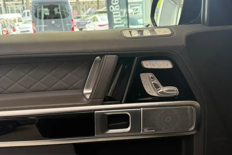 Mercedes-Benz G 63 AMG (Clasa G) din 2024 cu 18.162 km - oferta MER216362 - foto 14