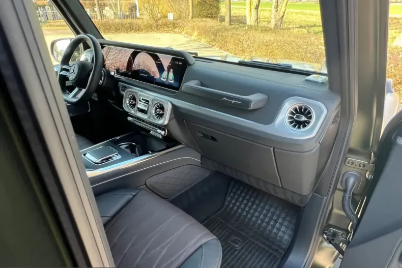 Mercedes-Benz G 450 (Clasa G) din 2025 cu 53.000 km - oferta MER216365 - foto 12