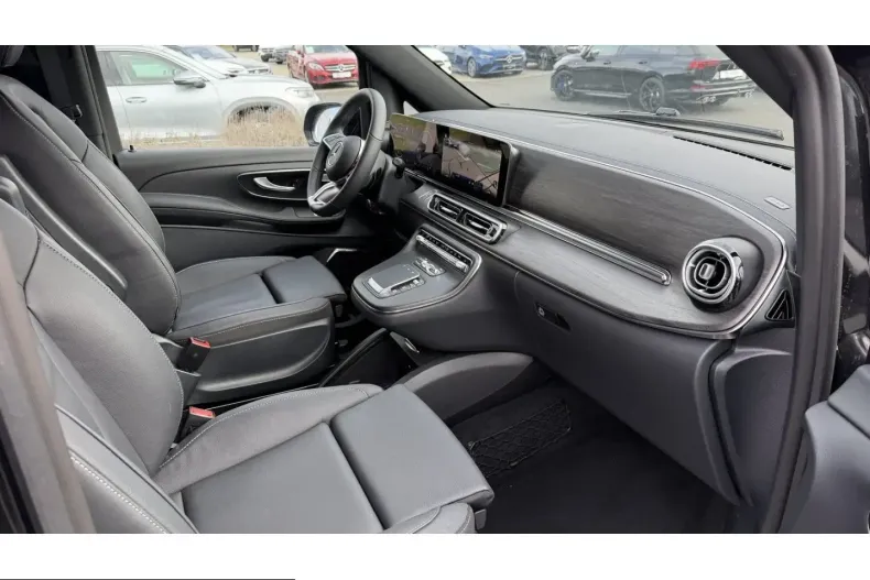 Mercedes-Benz V 300 (Clasa V) din 2025 cu 6.442 km - oferta MER216371 - foto 9