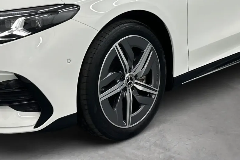 Mercedes-Benz CLA 350 (Clasa CLA) din 2025 cu 10.844 km - oferta MER216373 - foto 7