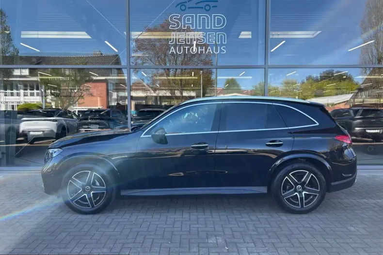 Mercedes-Benz GLC 300 (Clasa GLC) din 2025 cu 12.000 km - oferta MER216378 - foto 2