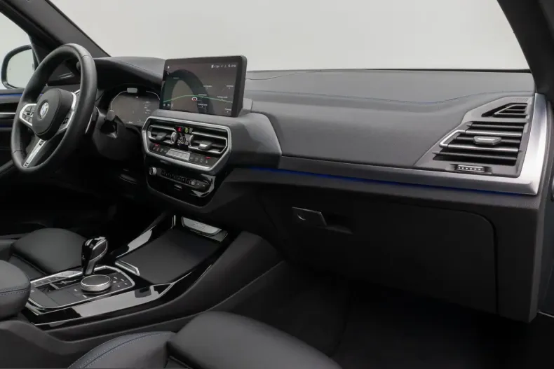 BMW X3 (Seria X) din 2024 cu 43.824 km - oferta BMW216398 - foto 23