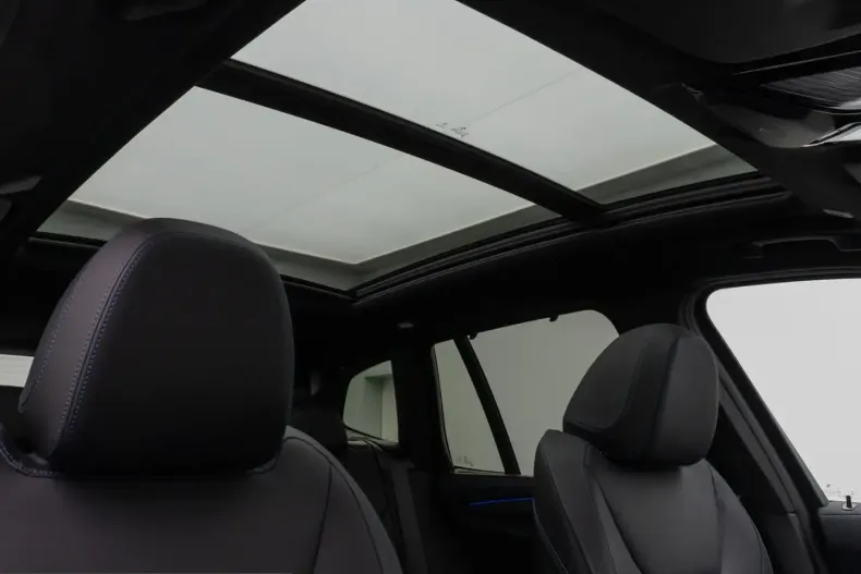 BMW X3 (Seria X) din 2024 cu 43.824 km - oferta BMW216398 - foto 31