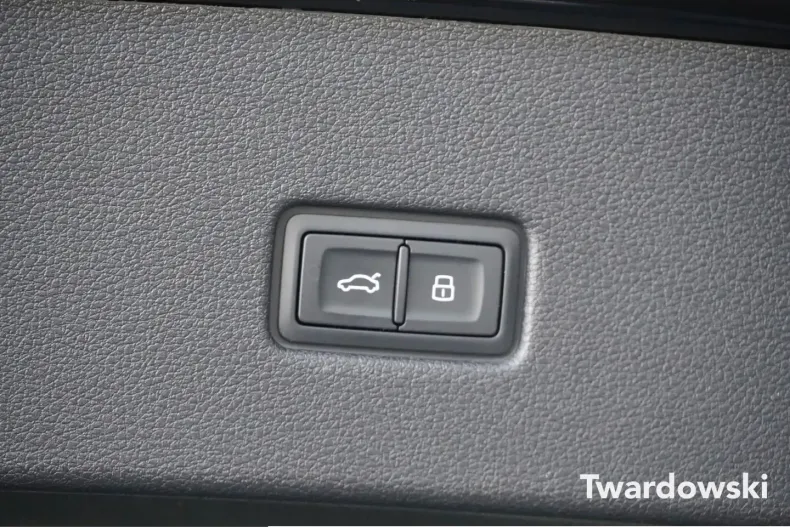 Audi RSQ8 din 2025 cu 16.662 km - oferta AUD216399 - foto 20