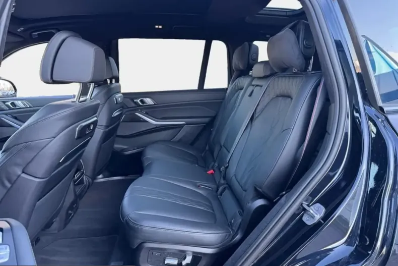 BMW X7 (Seria X) din 2025 cu 26.800 km - oferta BMW216405 - foto 19