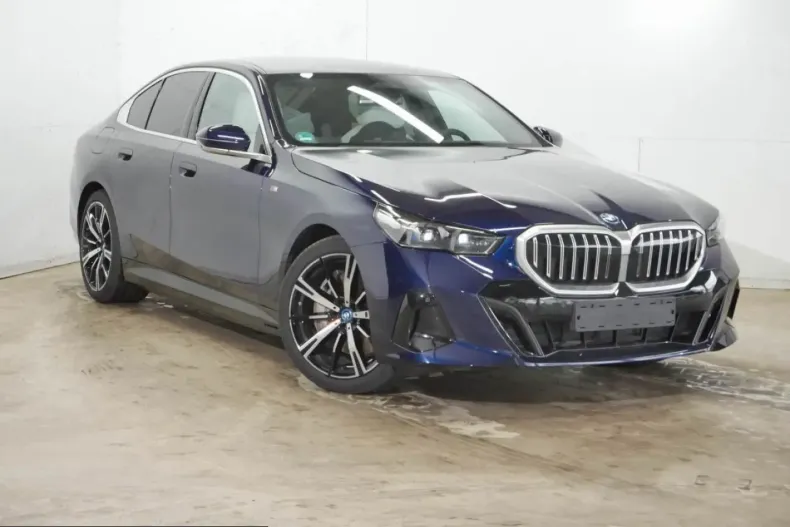 BMW 550 (Seria 5) din 2024 cu 15.474 km - oferta BMW216409 - foto 2
