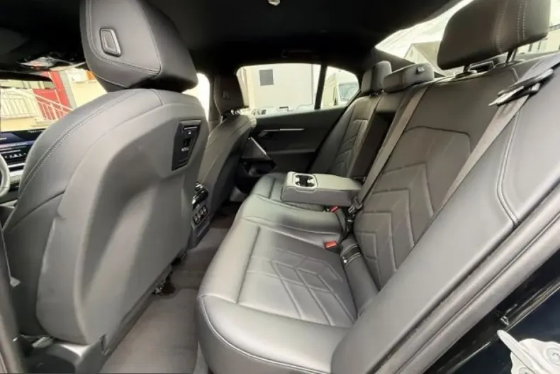 BMW 520 (Seria 5) din 2025 cu 28.900 km - oferta BMW216410 - foto 10