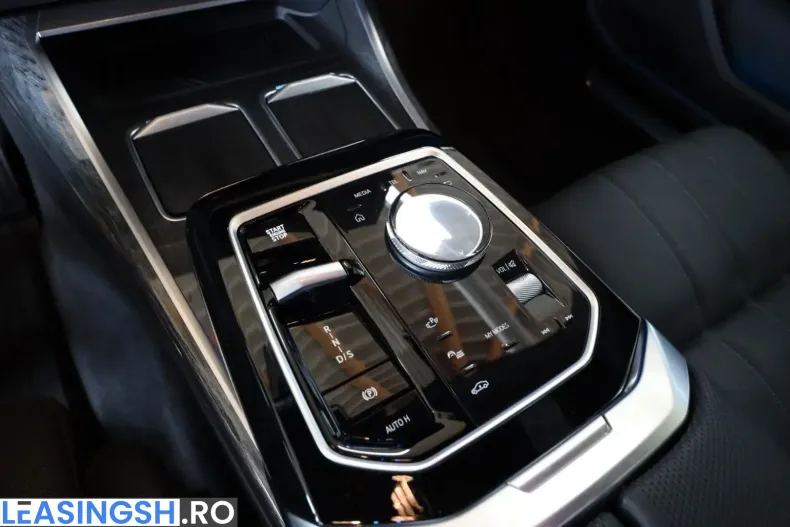 BMW 740 (Seria 7) din 2025 cu 41.980 km - oferta BMW216411 - foto 16