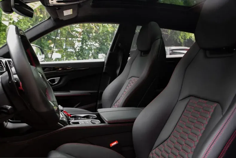 Lamborghini Urus din 2022 cu 6.971 km - oferta LAM216421 - foto 13