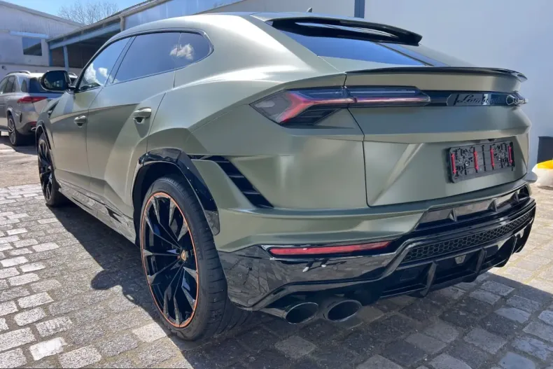 Lamborghini Urus din 2023 cu 5.700 km - oferta LAM216422 - foto 41