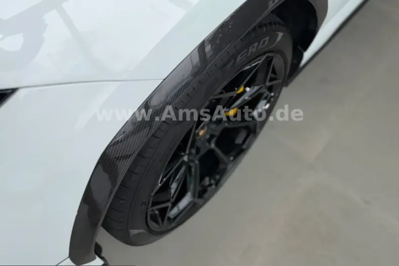 Lamborghini Urus din 2025 cu 17.500 km - oferta LAM216424 - foto 12