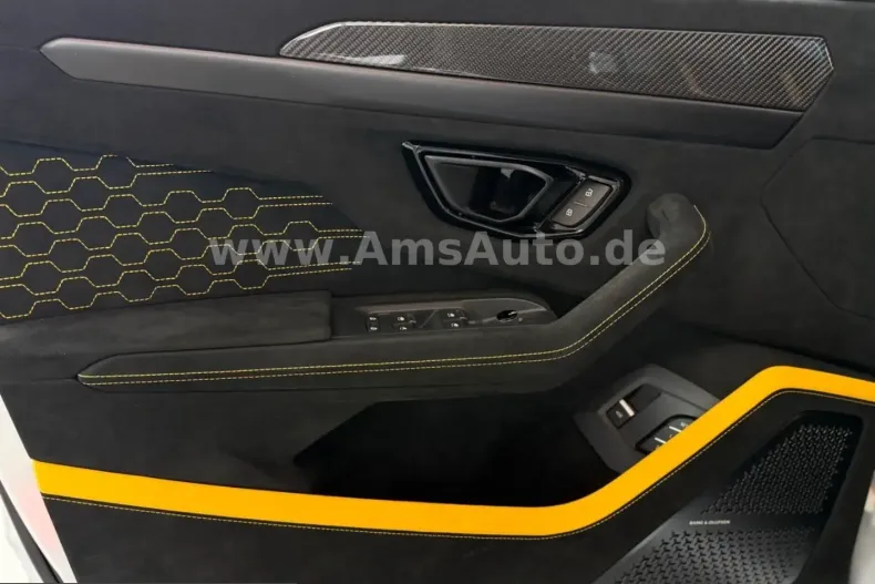 Lamborghini Urus din 2025 cu 17.500 km - oferta LAM216424 - foto 17