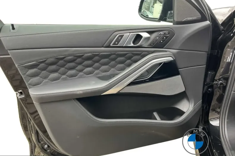 BMW X6 (Seria X) din 2025 cu 24.948 km - oferta BMW216453 - foto 11