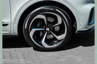 Bentley Bentayga din 2025 cu 7.900 km - oferta BEN216459 - foto 7