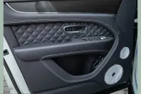 Bentley Bentayga din 2025 cu 7.900 km - oferta BEN216459 - foto 27