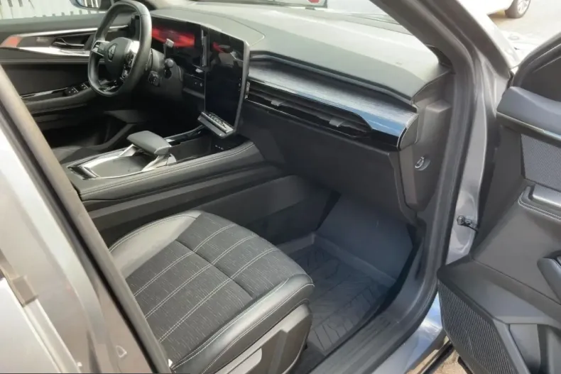 Renault Austral din 2022 cu 44.150 km - oferta REN216460 - foto 11