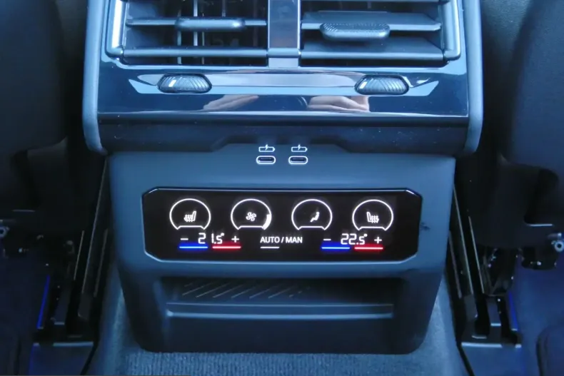 BMW 520 (Seria 5) din 2025 cu 24.990 km - oferta BMW216462 - foto 20