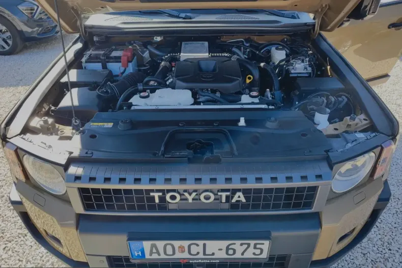 Toyota Land Cruiser din 2025 cu 18.373 km - oferta TOY216468 - foto 22