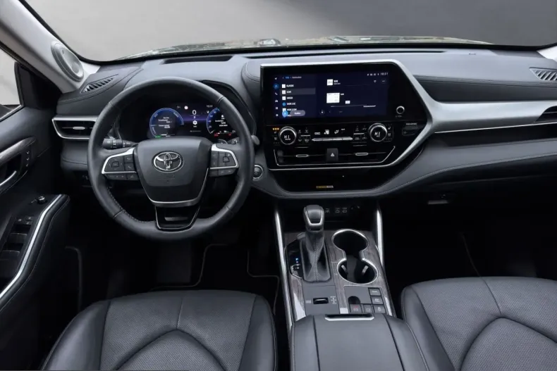 Toyota Highlander din 2024 cu 34.377 km - oferta TOY216471 - foto 13