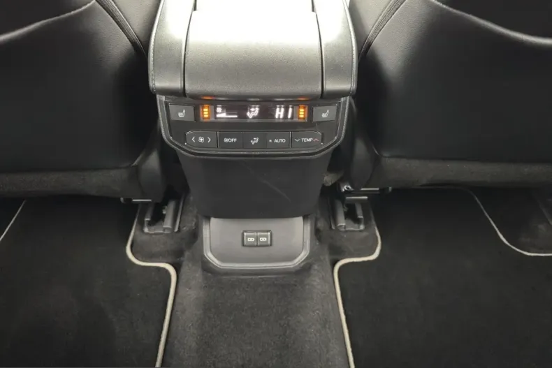 Toyota Highlander din 2024 cu 34.377 km - oferta TOY216471 - foto 22