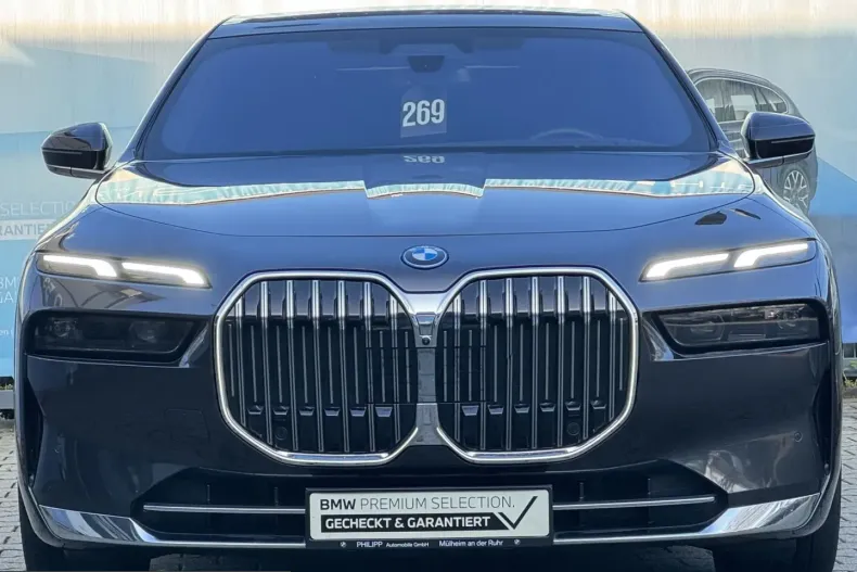 BMW 750 (Seria 7) din 2024 cu 68.930 km - oferta BMW216472 - foto 4