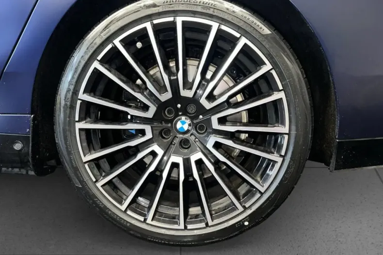 BMW 750 (Seria 7) din 2024 cu 40.493 km - oferta BMW216473 - foto 20