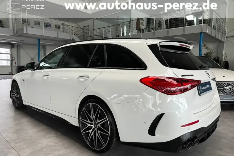 Mercedes-Benz C 43 AMG (Clasa C) din 2024 cu 14.535 km - oferta MER216478 - foto 3