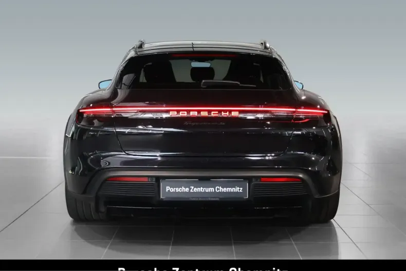 Porsche Taycan din 2024 cu 11.460 km - oferta POR216483 - foto 5