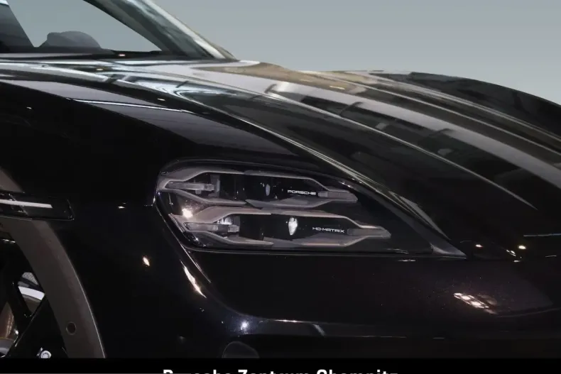 Porsche Taycan din 2024 cu 11.460 km - oferta POR216483 - foto 35