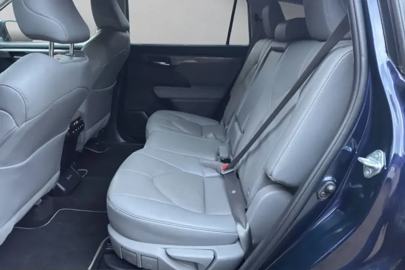 Toyota Highlander din 2024 cu 46.714 km - oferta TOY216491 - foto 16