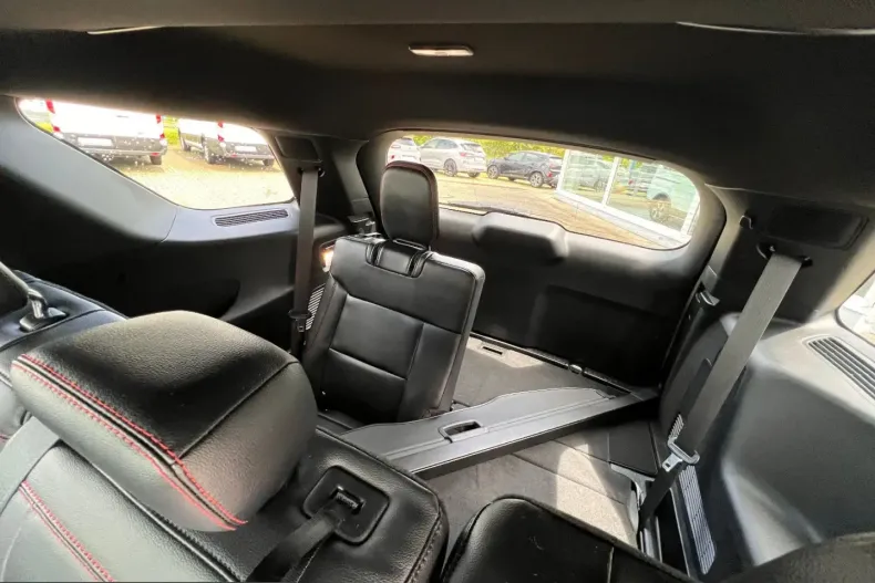 Ford Explorer din 2024 cu 33.284 km - oferta FOR216497 - foto 17