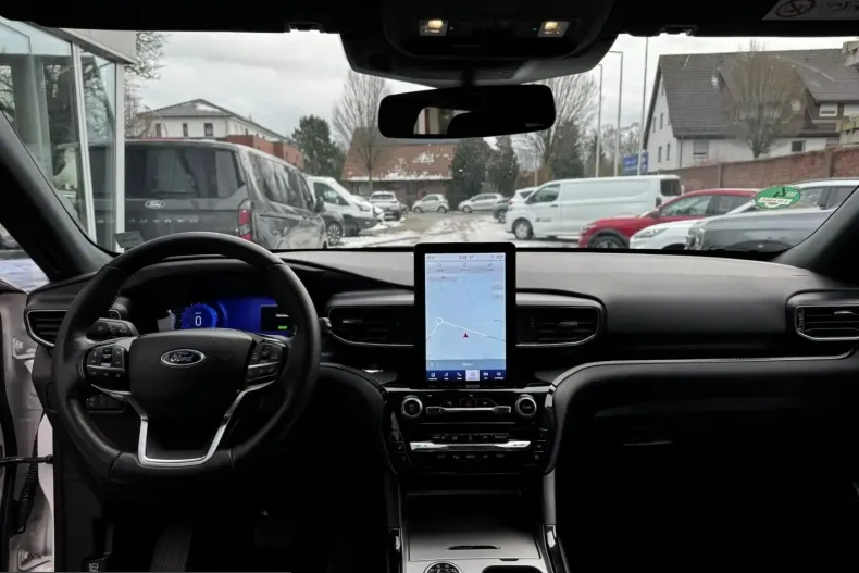 Ford Explorer din 2024 cu 44.038 km - oferta FOR216499 - foto 6