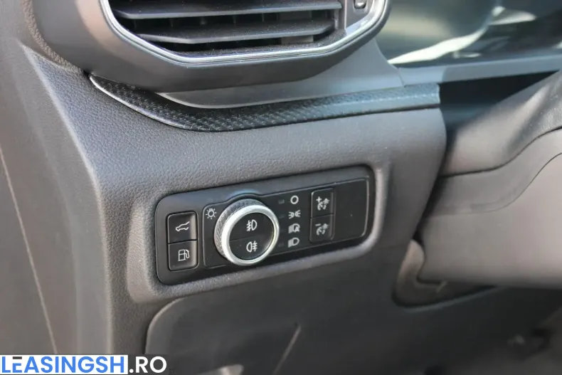 Ford Explorer din 2024 cu 29.990 km - oferta FOR216503 - foto 20