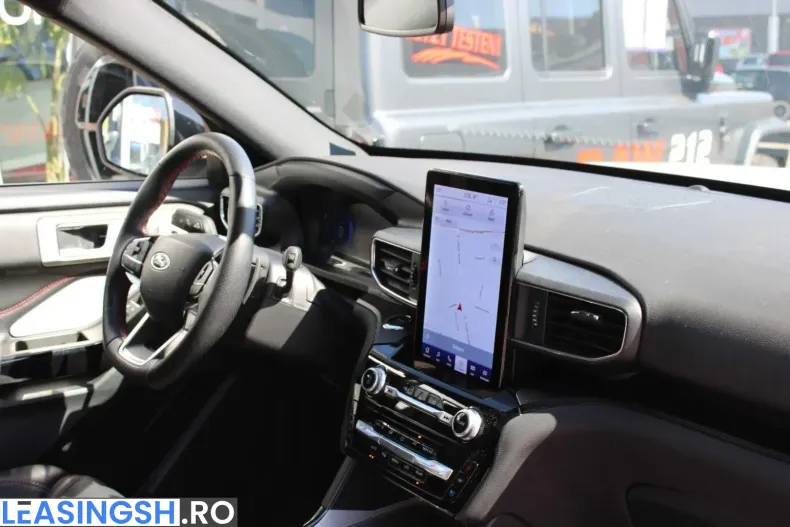 Ford Explorer din 2024 cu 29.990 km - oferta FOR216503 - foto 46