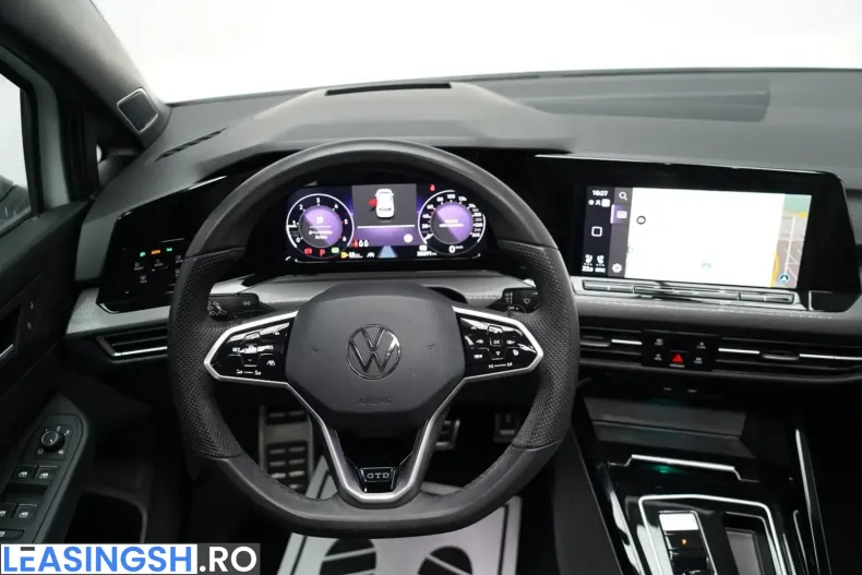 Volkswagen Golf din 2024 cu 33.000 km - oferta VOL216504 - foto 21