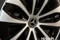 Mercedes-Benz E 220 (Clasa E) din 2025 cu 19.980 km - oferta MER216507 - foto 5