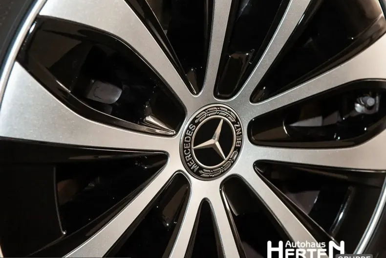Mercedes-Benz E 220 (Clasa E) din 2025 cu 19.980 km - oferta MER216507 - foto 5