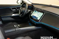 Mercedes-Benz E 220 (Clasa E) din 2025 cu 19.980 km - oferta MER216507 - foto 6