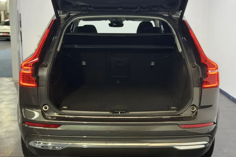 Volvo XC60 din 2022 cu 95.681 km - oferta VOL216508 - foto 21