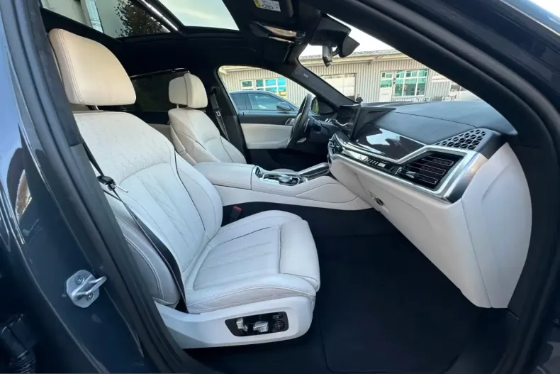 BMW X6 (Seria X) din 2025 cu 6.100 km - oferta BMW216519 - foto 21