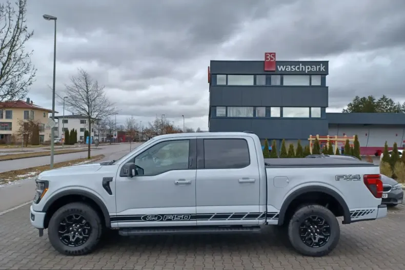 Ford F 150 din 2025 cu 4.079 km - oferta FOR216520 - foto 5