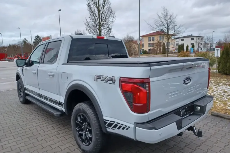 Ford F 150 din 2025 cu 4.079 km - oferta FOR216520 - foto 6