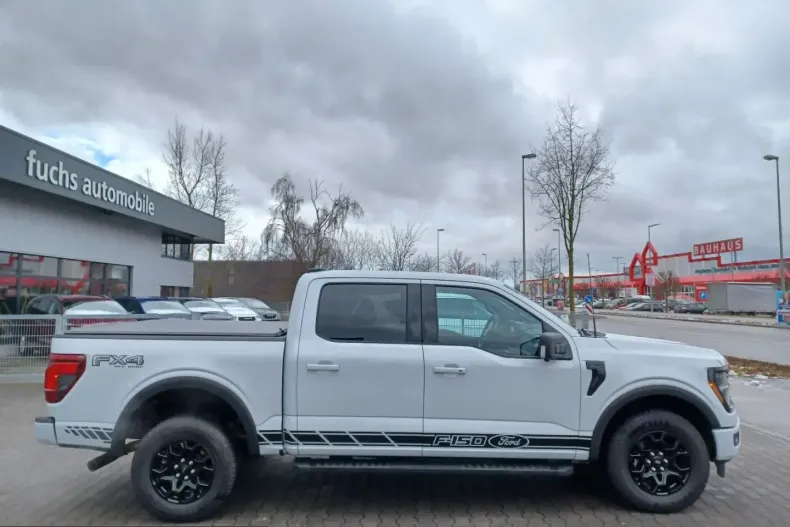 Ford F 150 din 2025 cu 4.079 km - oferta FOR216520 - foto 9