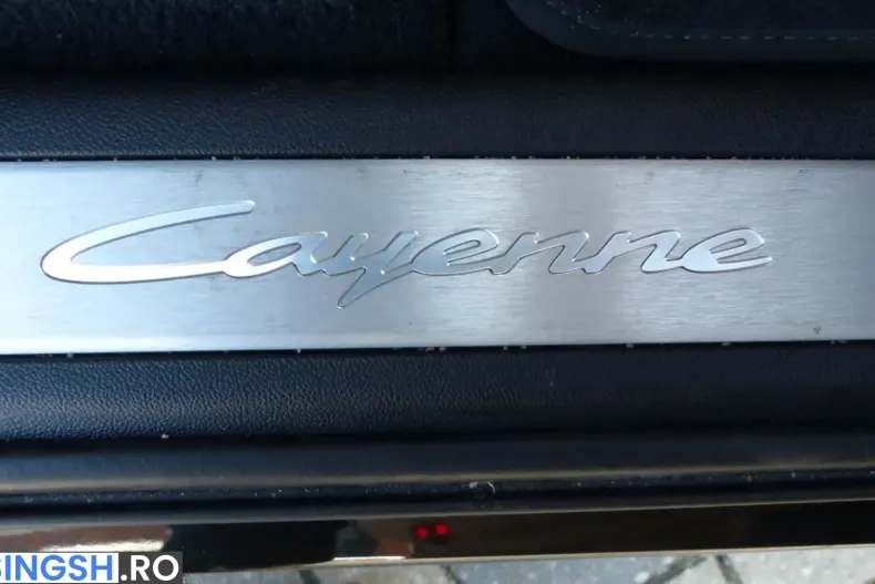 Porsche Cayenne din 2024 cu 14.336 km - oferta POR216521 - foto 19