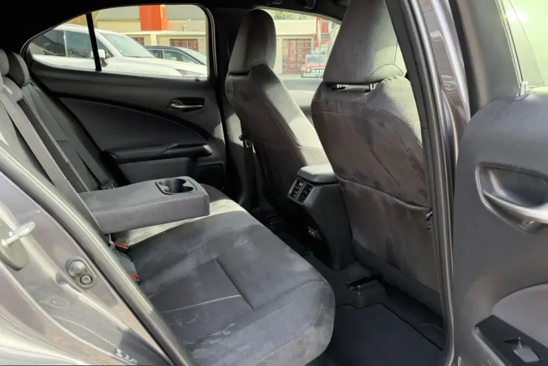 Lexus UX din 2024 cu 56.567 km - oferta LEX216525 - foto 13