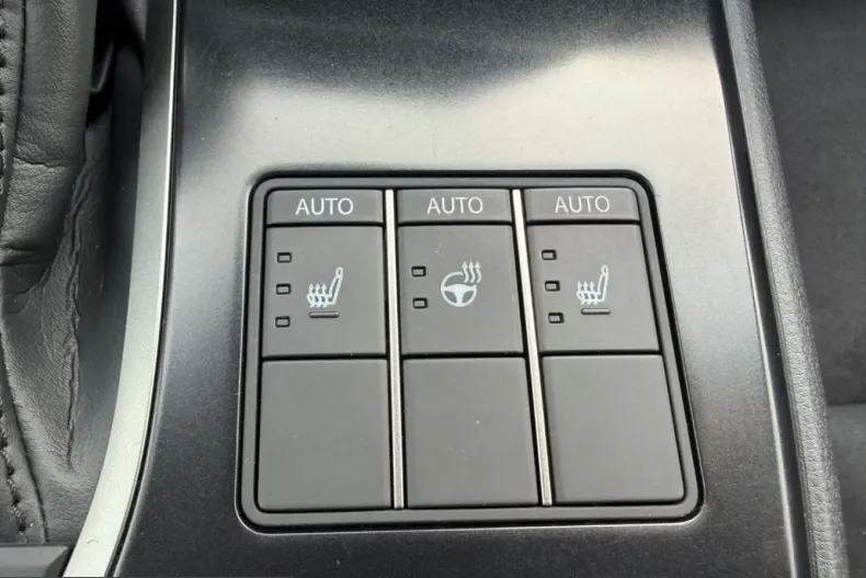 Lexus UX din 2024 cu 56.567 km - oferta LEX216525 - foto 31